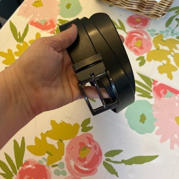 Men's black genuin leather size 42 belt - Picture 1 of 6